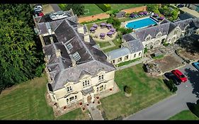 Beechfield House Wiltshire 4*